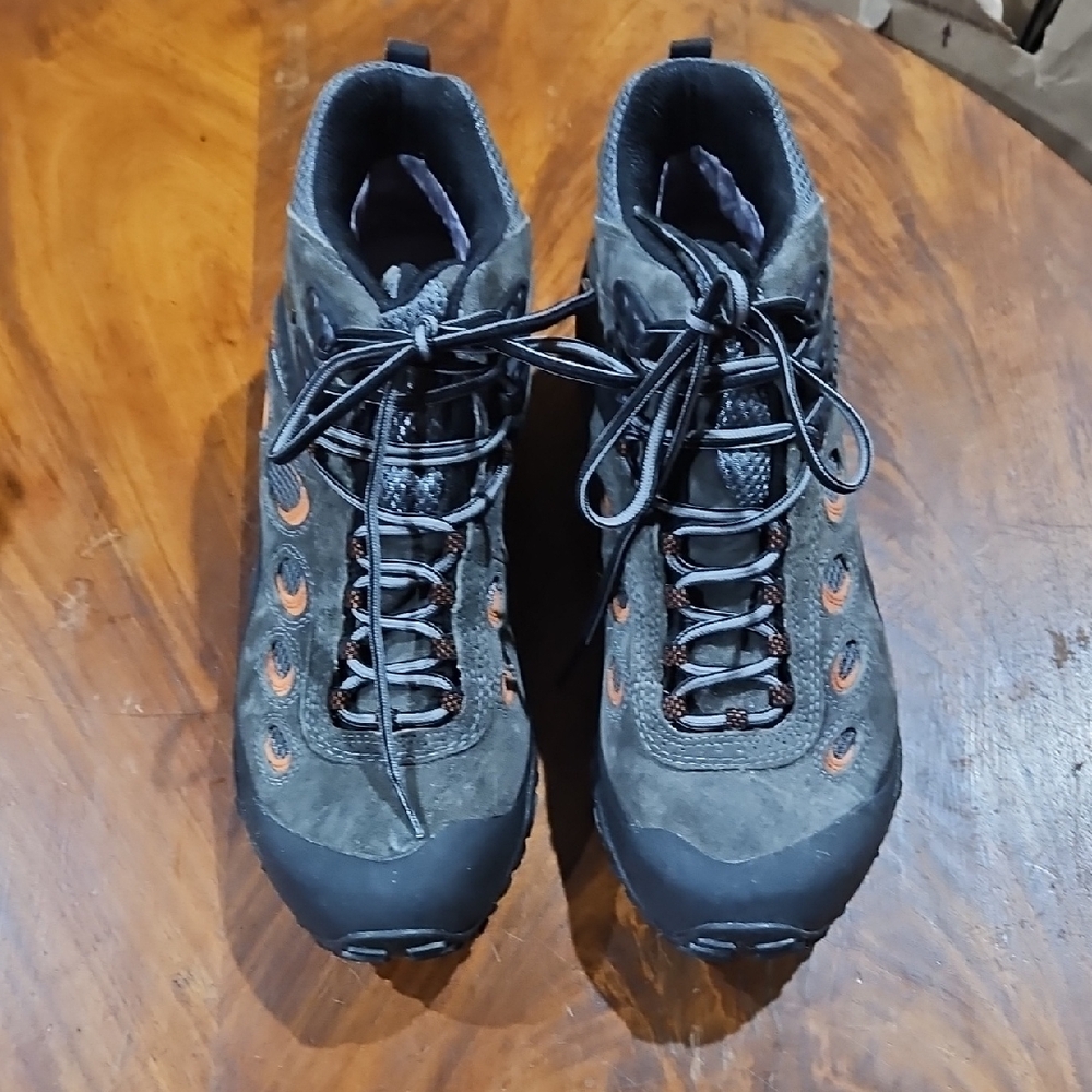 Merrell Men's Black and Orange Athletic Shoes